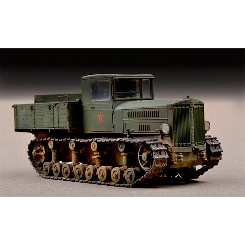 Trumpeter 07120 Сборная модель тягач артиллерийский Коминтерн (1:72)