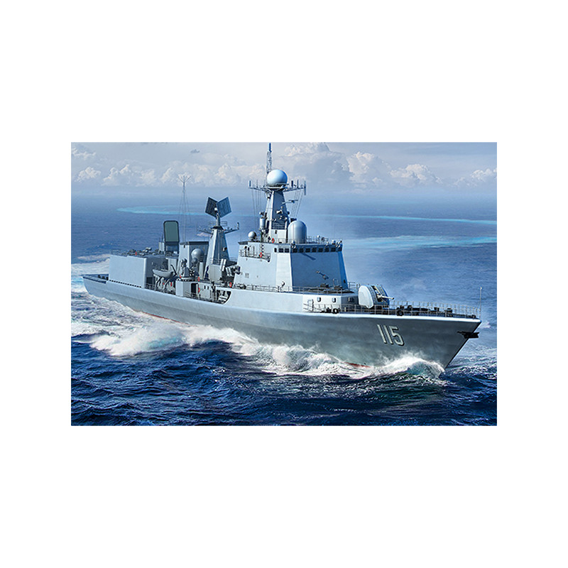 Trumpeter 06731 Сборная модель корабля PLA Navy Type 051C Destroyer (1:700)